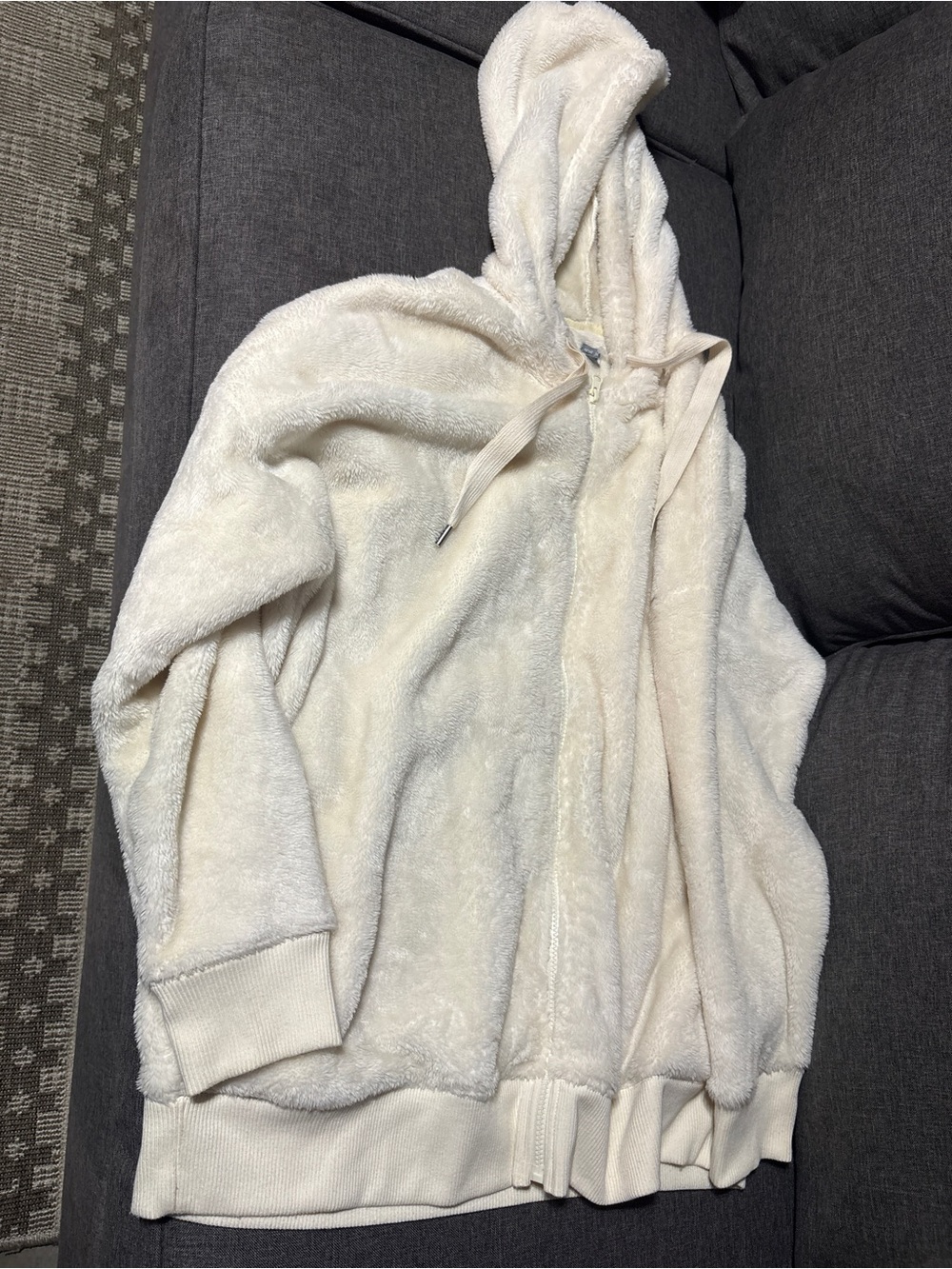 aerie Ivory Plush Hooded Puffer Jacket